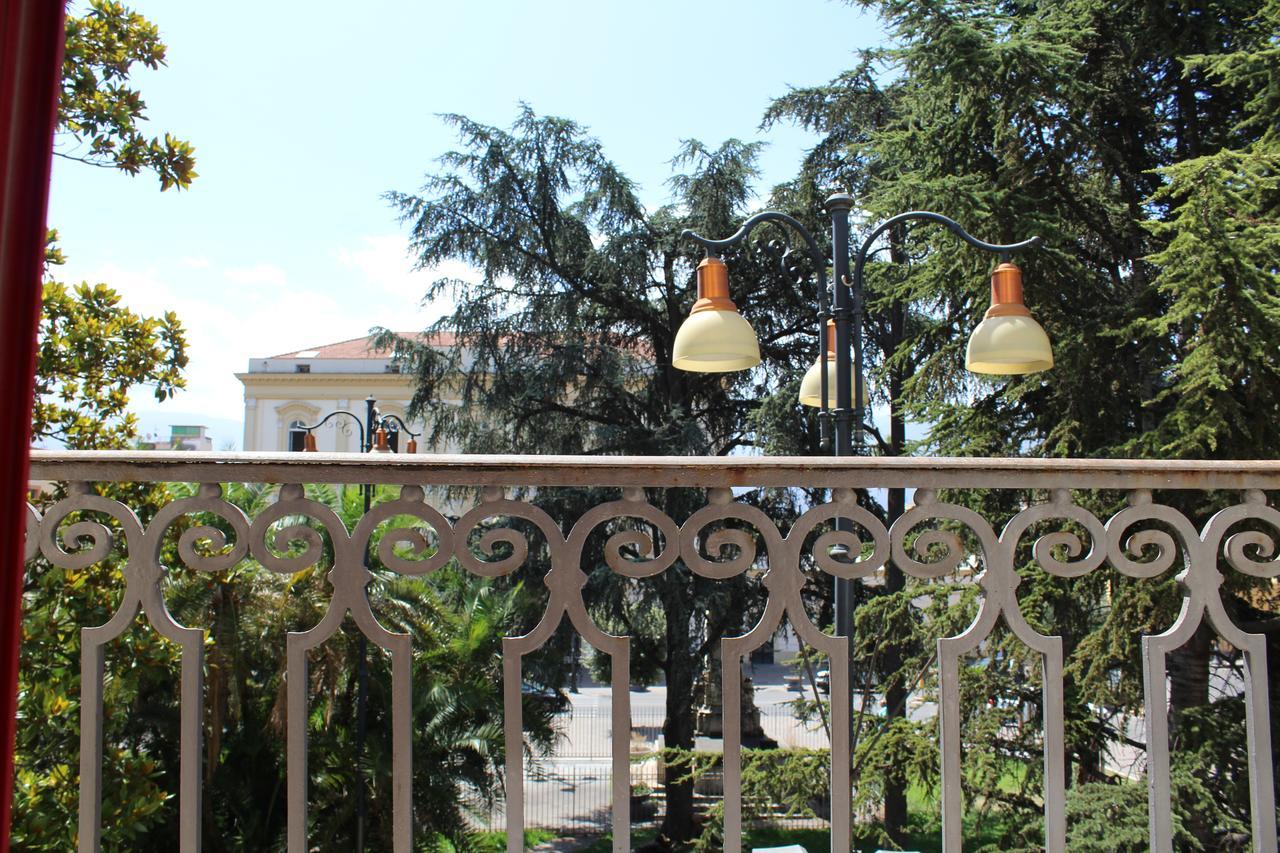 Hotel Il Santuario - Pompei Pompeia Exterior foto