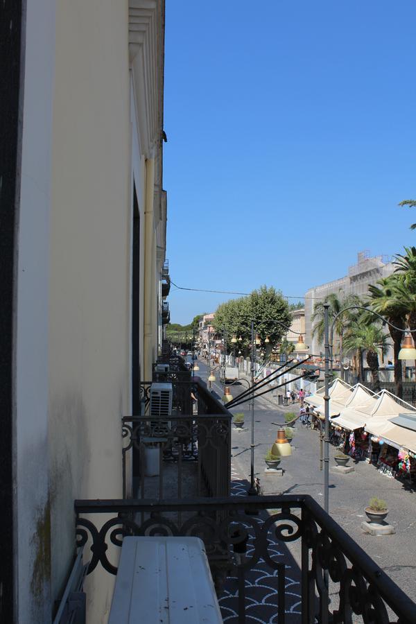 Hotel Il Santuario - Pompei Pompeia Exterior foto