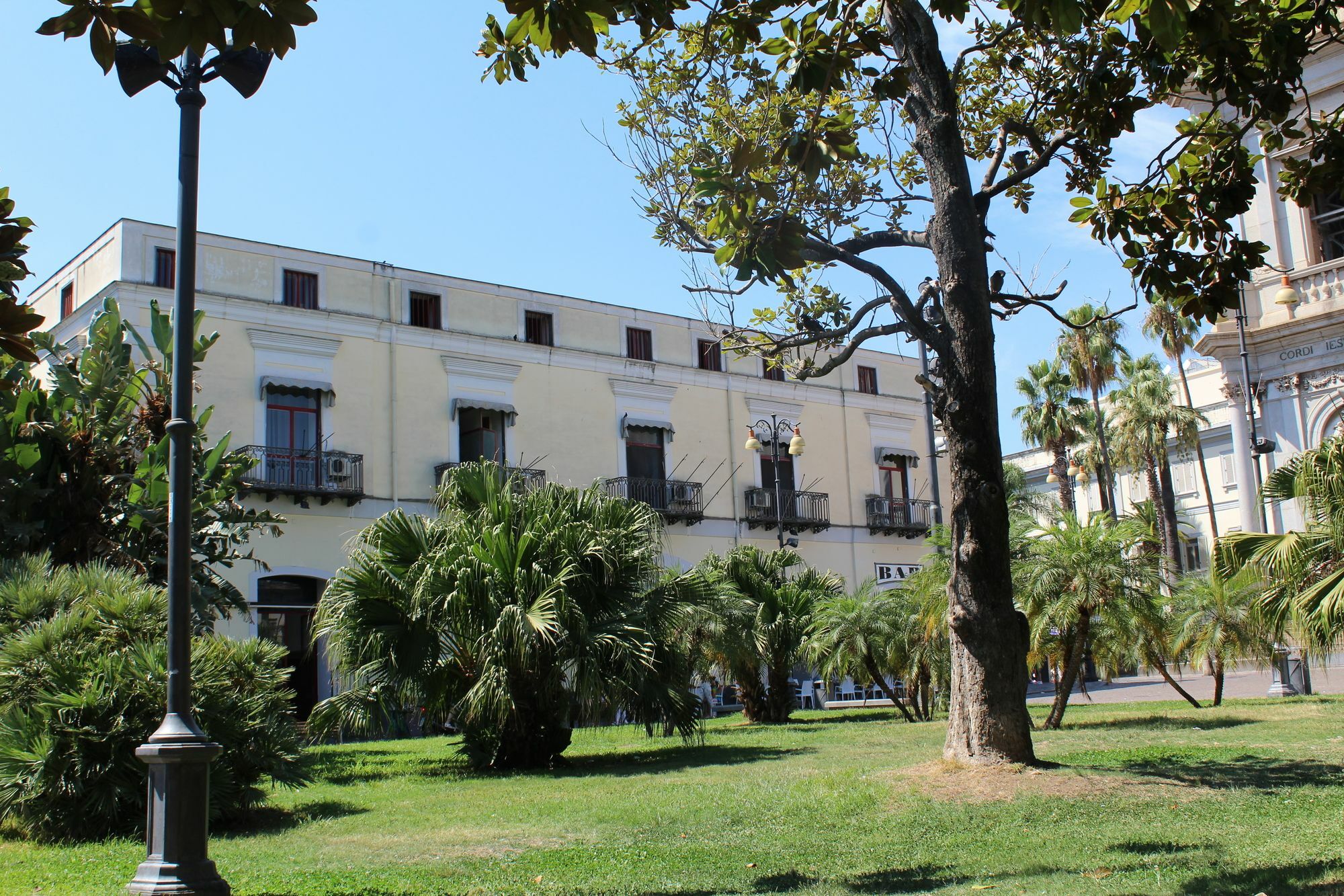 Hotel Il Santuario - Pompei Pompeia Exterior foto